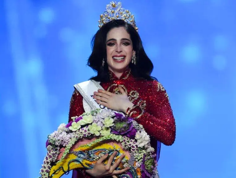 جایزه زن زیبای جهان چیست؟

