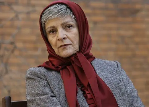 چگونه خواهرِ گلاب آدینه، پیش از مرگ، باعث شد او در «آبجی» بازی کند + عکس