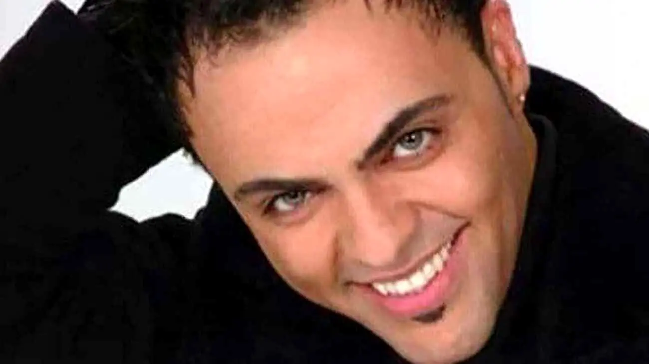 فیلم خاکسپاری شهرام کاشانی با فریاد لا اله الا الله در لس آنجلس