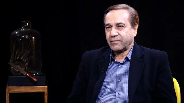 محمد گلریز: مردم هنوز آقای پیروزی صدایم می کنند!
