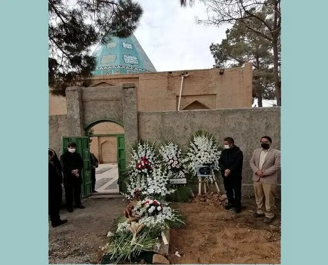 رضا مستوفی‌فرد به خاک سپرده شد