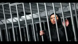 چطور «آدم آدم است» دوملیتی شد؟؛ 