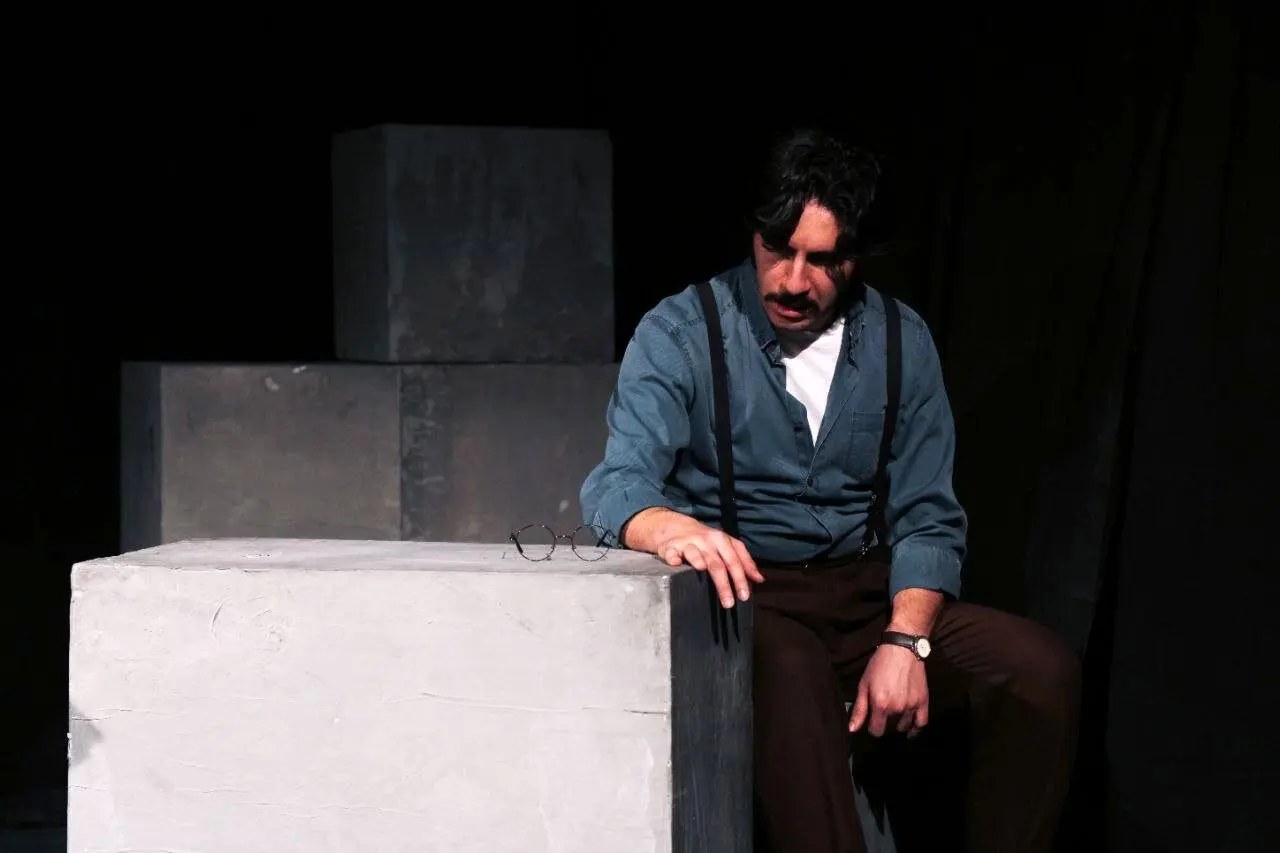 نمایشی درباره خرید و فروش مرگ