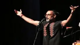 عزاداری جگرسوز محسن شریفیان داور برنامه «صداتو» به همراه مردم خونگرم بوشهر به یاد بندرعباس