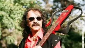 انتشار عکس جدید کوروش یغمایی در ۷۷ سالگی
