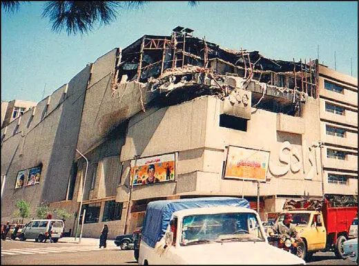 از سوختن سینما آزادی تا تغییر کاربری عصر جدید و ادامه فعالیت مولن‌روژ
