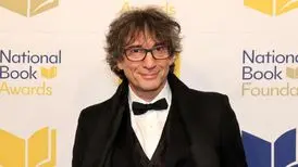 آقای نویسنده از سوی ۴ زن به آزار جنسی متهم شد
