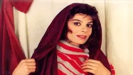 گوهر خیراندیش و جمشید اسماعیل‌خانی در یکی از رستوران‌های تهران، دهه ۴۰