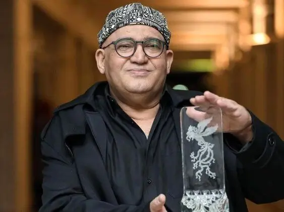 روایت نادر سلیمانی از مصائب آبادان و خرمشهر/ من خجالت می‌کشم!