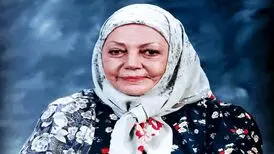 «حمیده خیرآبادی» در نمایی از فیلم علی و غول جنگل؛ سال 69
