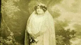 منحصربه‌فردترین لباس‌های عروس زنان قاجاری