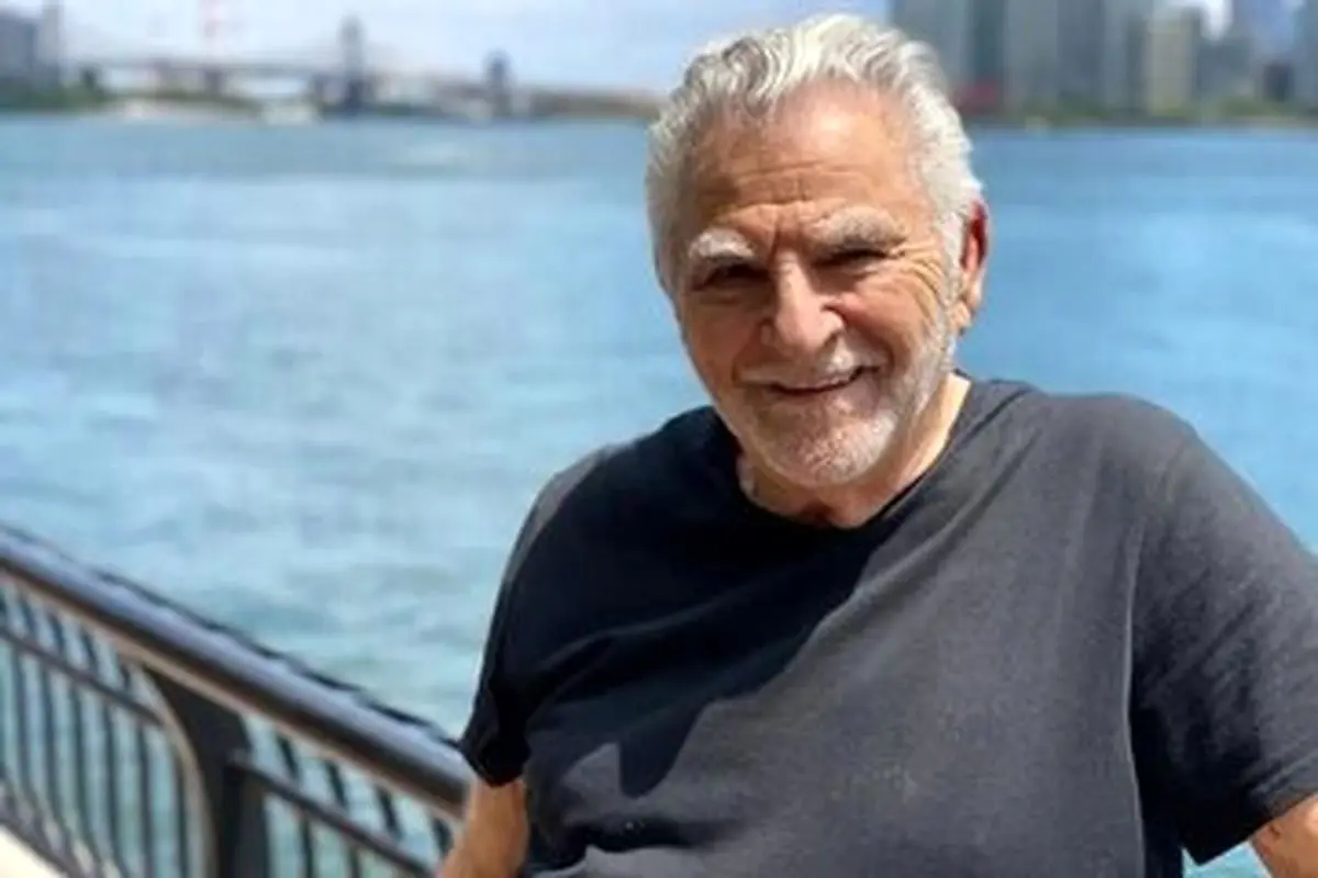 ریچارد فورونجی بازیگر فیلم‌های «سرپیکو» و «فرار نیمه شب» در ۸۶ سالگی درگذشت.