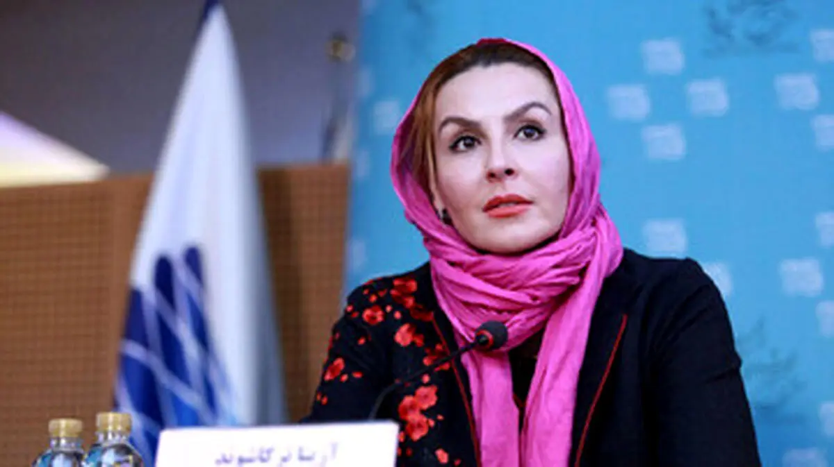 استایل جذاب و خفن آزیتا ترکاشوند بازیگر سریال روز خون/ عکس
