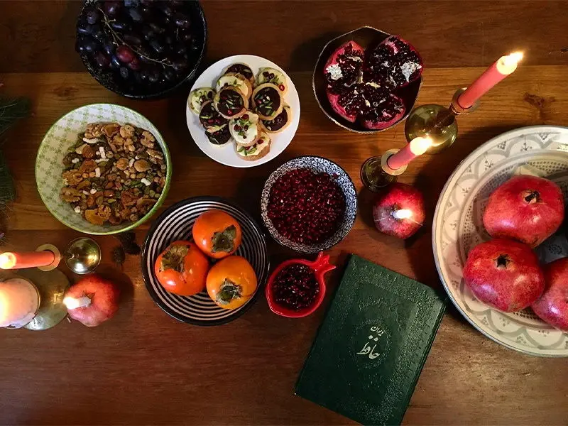 آداب و رسوم و خوراکی های شب یلدا در نقاط مختلف ایران
