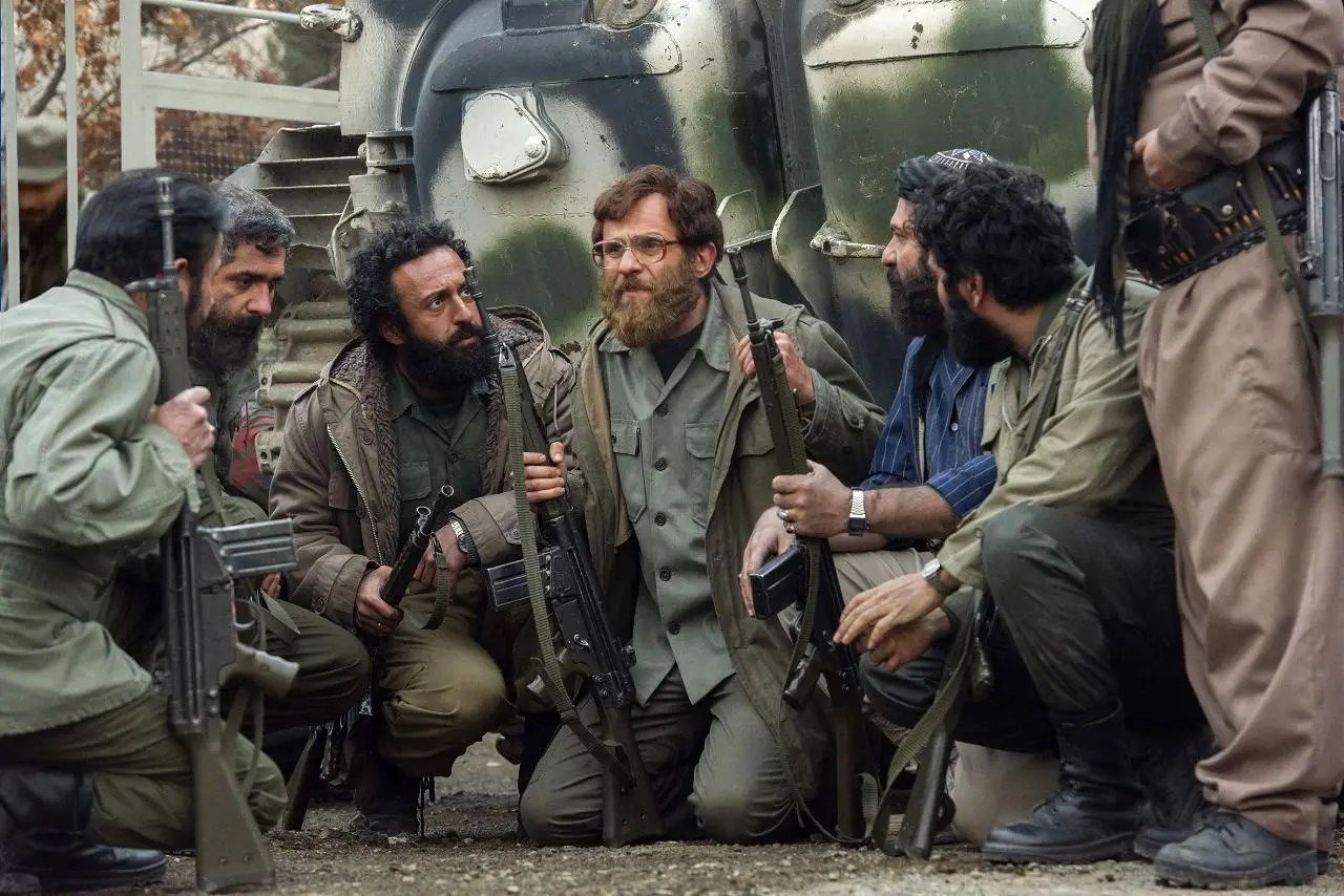 «غریب» از قاب تلویزیون پخش می‌شود