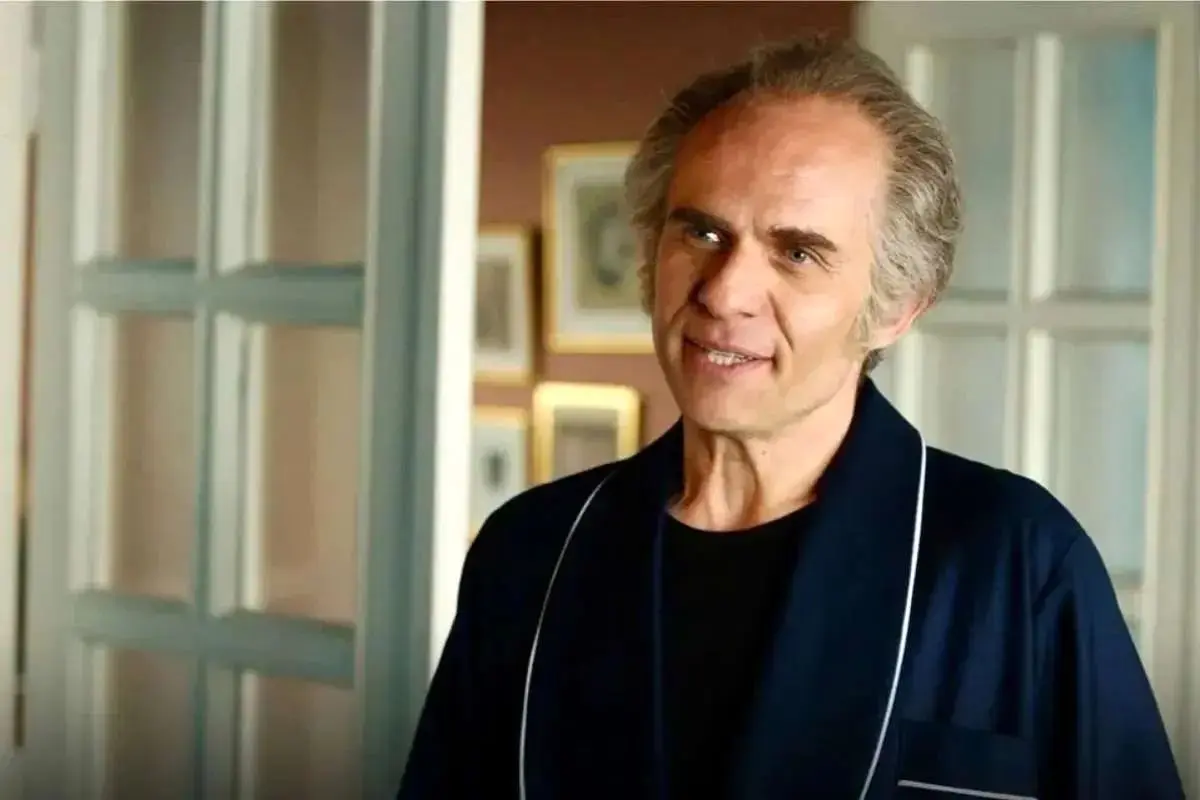 ته یک کوچه دنج در نیاوران؛ اینجا خانه «جمشید نجات» تاسیان است
