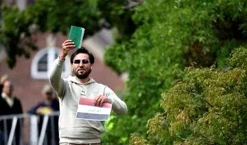 سوئد ، عامل آتش زدن قرآن را اخراج کرد 
