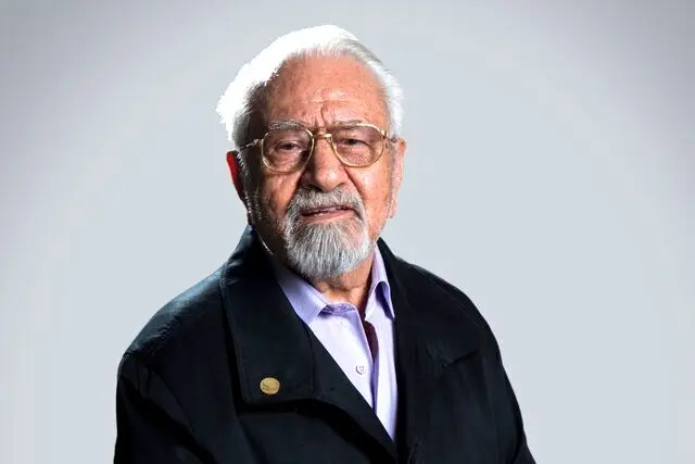 درگذشت هنرمند مجسمه‌ساز کشورمان در ۱۰۱ سالگی