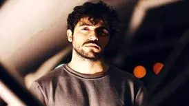 عکس| واکنش شروین حاجی‌پور به بردن جایزه گرمی؛ کنایه به آمریکا و همسر جو بایدن
