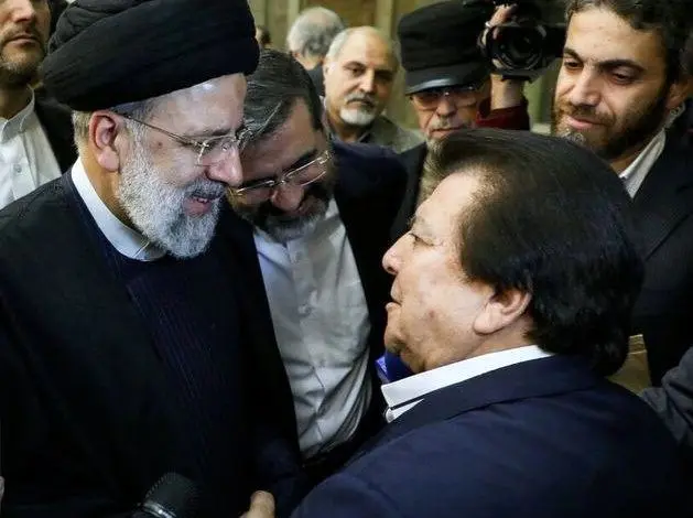 شوخی کاربران فضای مجازی درباره دیدار رئیسی با عباس قادری / عکس
