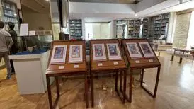 نمایش کتاب دعا متعلق به قرن ۱۶ میلادی در موزه کتابخانه اختصاصی نیاوران