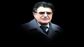 حضور مرحوم استاد محمدرضا شجریان به همراه فرزندش رایان در ورزشگاه آزادی / ویدئو
