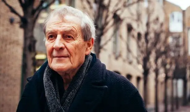 شاعر و نویسنده مطرح درگذشت
