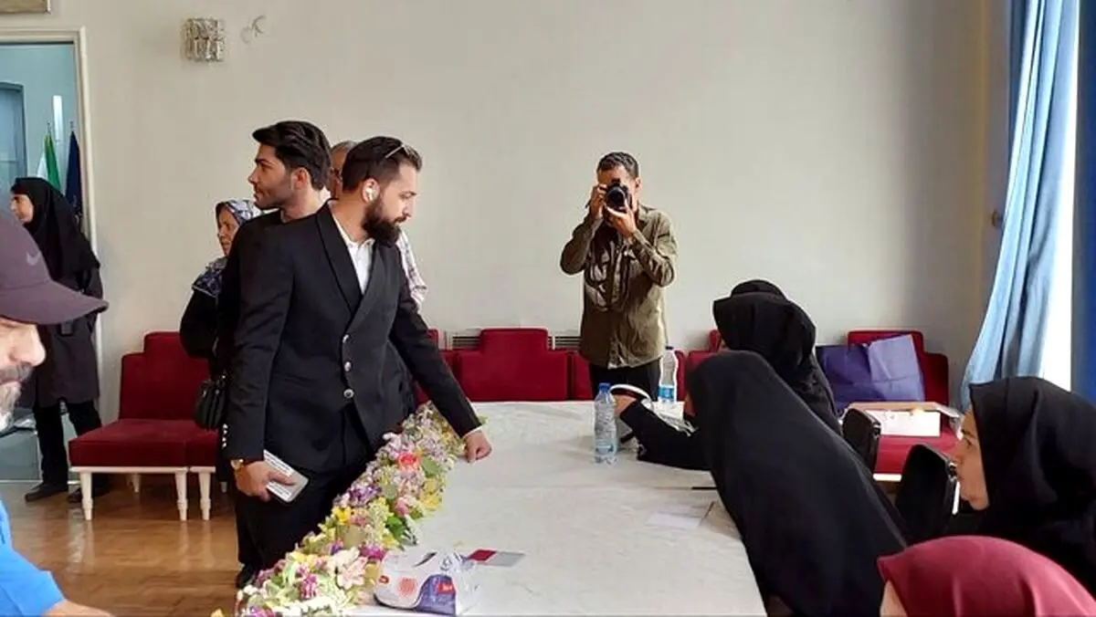 محسن افشانی و قاسم افشار رای دادند