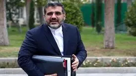 نمی‌توانیم به قاضی بگوییم چه حکمی برای هنرمندان صادر کند/ قانون و حجاب جزو خط قرمزهای ماست

