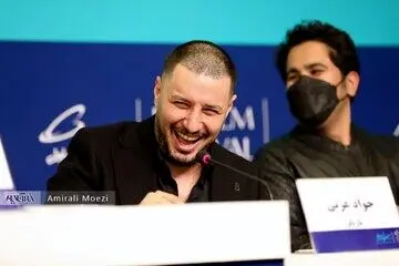 جواد عزتی با ساخت «تمساح خونی» کارگردان می‌شود

