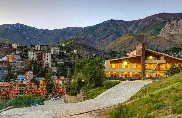 بهترین هتل های اطراف تهران برای تعطیلات آخر هفته