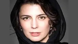 حرکتی عجیب از لیلا حاتمی در مراسم مادرش