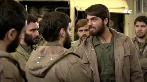 حداقل حرمت شهید طهرانی مقدم را در سریال خط مقدم نگاه می‌داشتید!