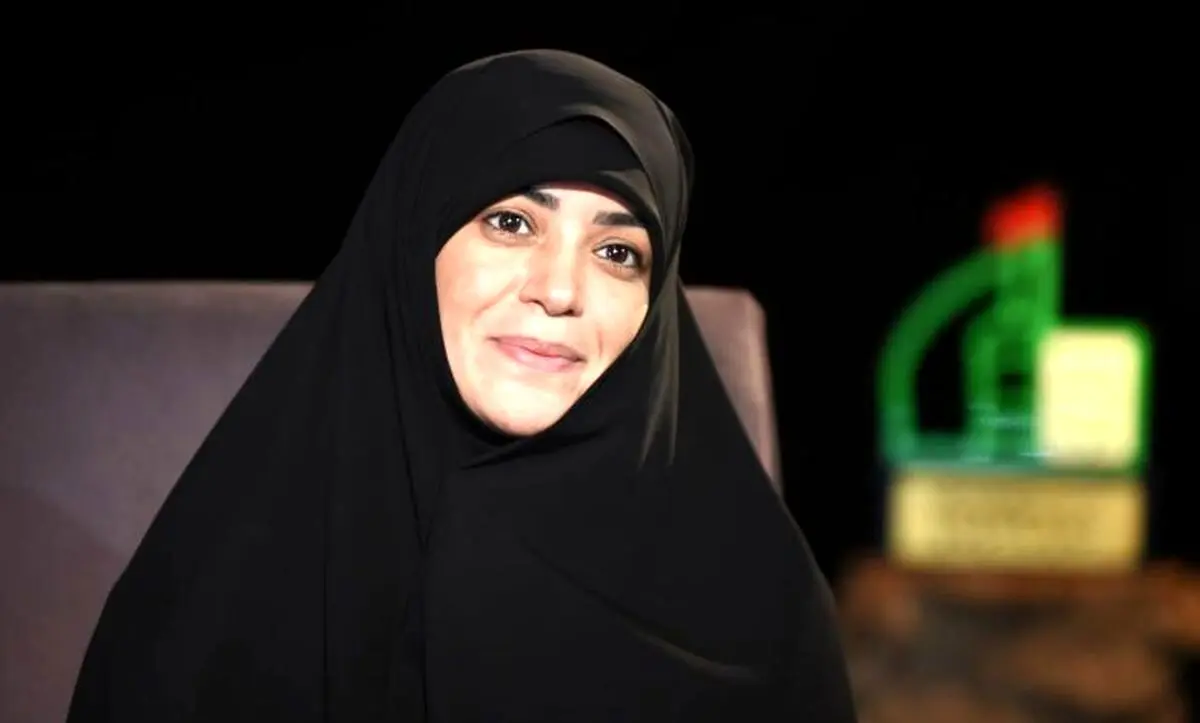 استایل خاص الهام چرخنده در کنفرانس بین المللی
