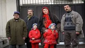 سارا و نیکا پایتخت چه زمانی به ایران باز می گردند؟