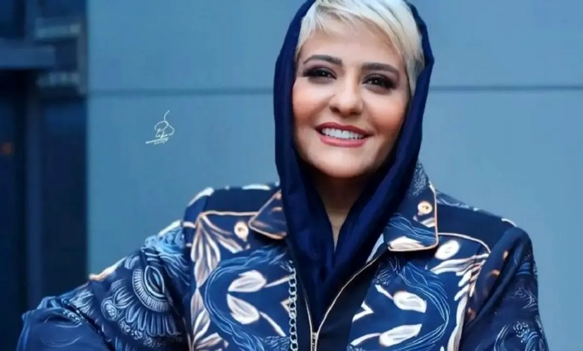 چهره متفاوت و جذاب رابعه اسکویی در حال اجرای نمایش تئاتر
