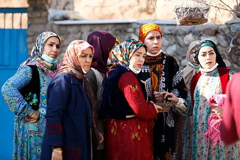 پخش پشت صحنه «نون‌خ۴»/ قسمت پایانی دوشنبه روی آنتن می‌رود