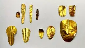 کشف ۱۳ مومیایی با زبان‌های طلایی متعلق به ۲۳۰۰ سال پیش در مصر
