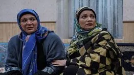 تیپ و چهره تازه همای سریال پایتخت در ۵۴سالگی
