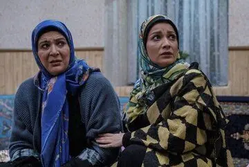تیپ و چهره تازه همای سریال پایتخت در ۵۴سالگی
