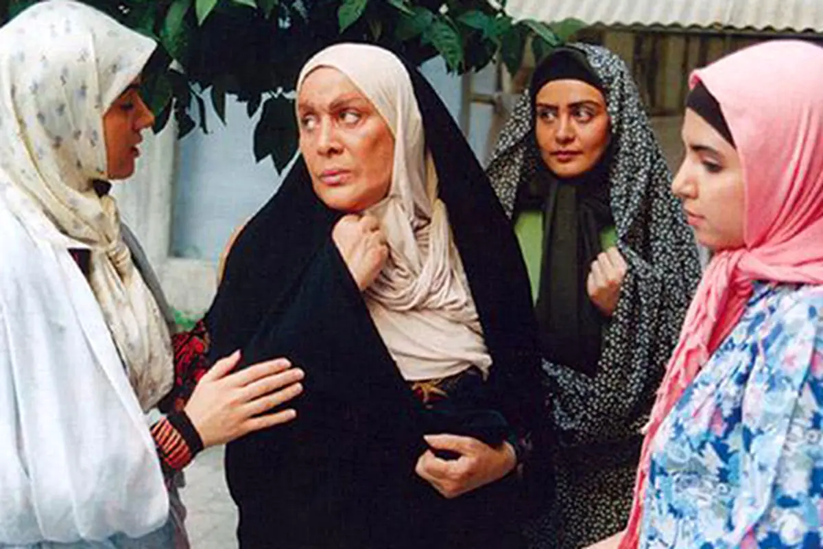 محبوبه بیات بازیگر فیلم غریبه بعد مهاجرت و زندگی در پاریس
