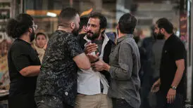 اعتراض به ناپایداری عواطف انسانی در «قهرمان»