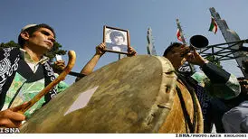 حنجره‌ طلایی خواننده «دایه دایه» بر چرخ‌های خیاطی چربید
