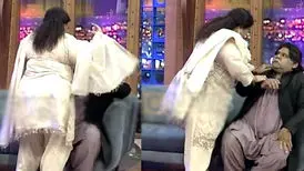 ضرب‌وشتم یک مجری به دست خواننده زن معروف
