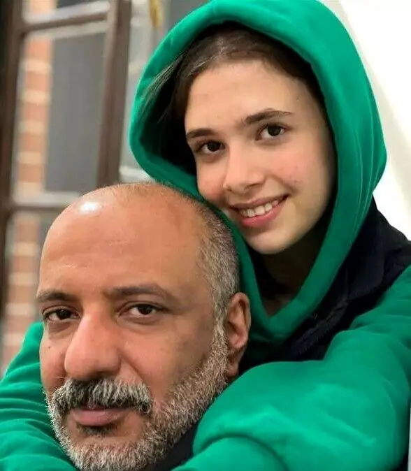 نفس بازغی: امیر جعفری مثل پدر کنارم بود / تبریک پژمان بازغی و مستانه مهاجر برای تک دخترشان