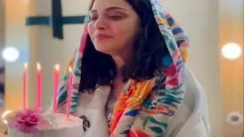 تولد بهنوش طباطبایی، آواز شجریان و اشک‌ها و لبخندها/ فیلم