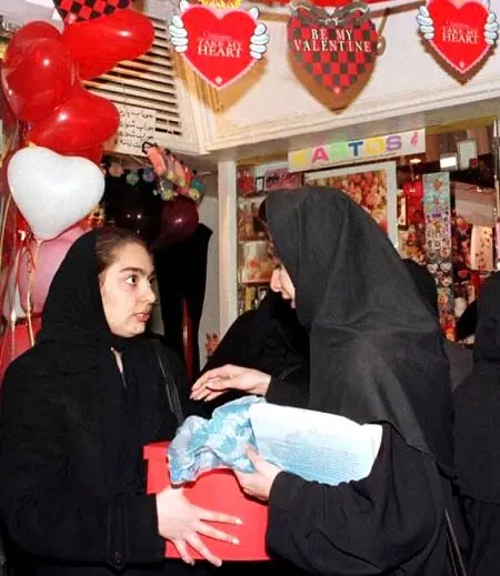 حال و هوای خاص ولنتاین در زمستان ۷۷
