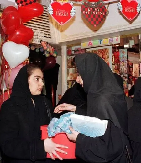 حال و هوای خاص ولنتاین در زمستان ۷۷