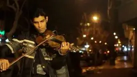 غرش پدافند و نوازنده ویولن در تهران/ویدیو