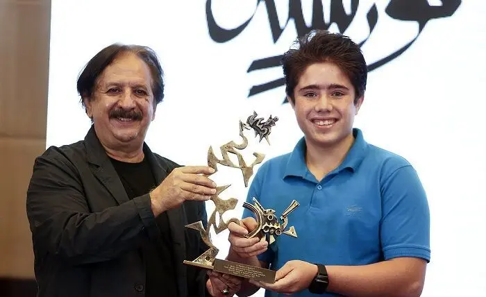 روح‌الله زمانی: نیامدم که جایزه‌ها را درو کنم
